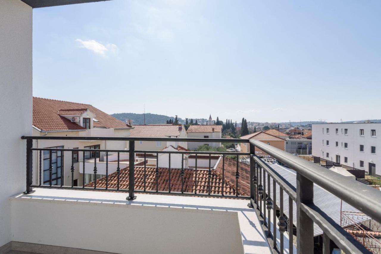 Luxury Apartman Ivana Trogir Exterior foto
